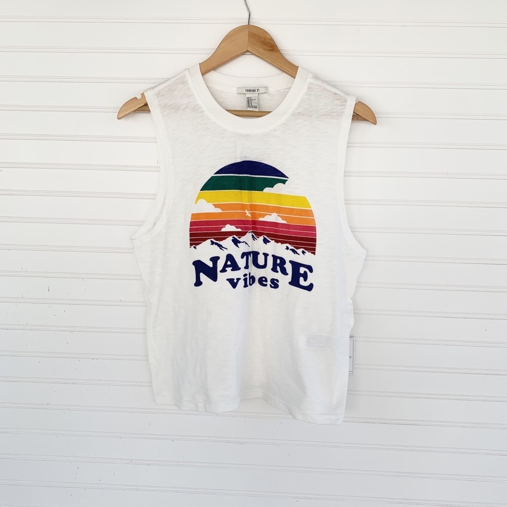Forever 21 white graphic nature muscle tee tank top size Small NWT